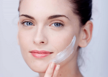 dung retinol co duoc su dung dien thoai
