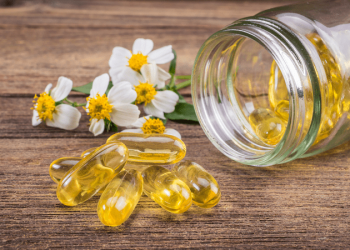 tron vitamin e vao kem duong da