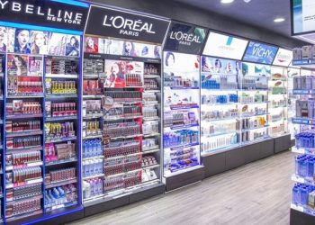 Cửa hàng mỹ phẩm Lá Skin có bán hàng giả, trộn fake không?
